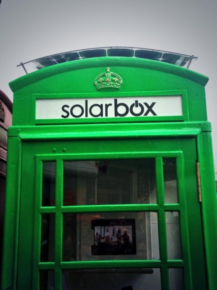 Solarbox charging booth