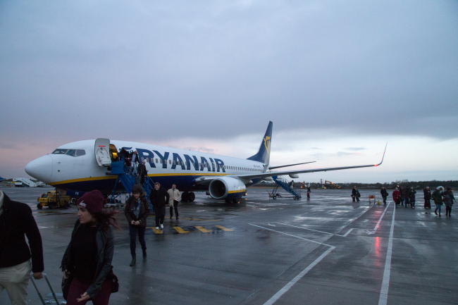 Ryanair Boeing 737-800, Image - Economy Class and Beyond