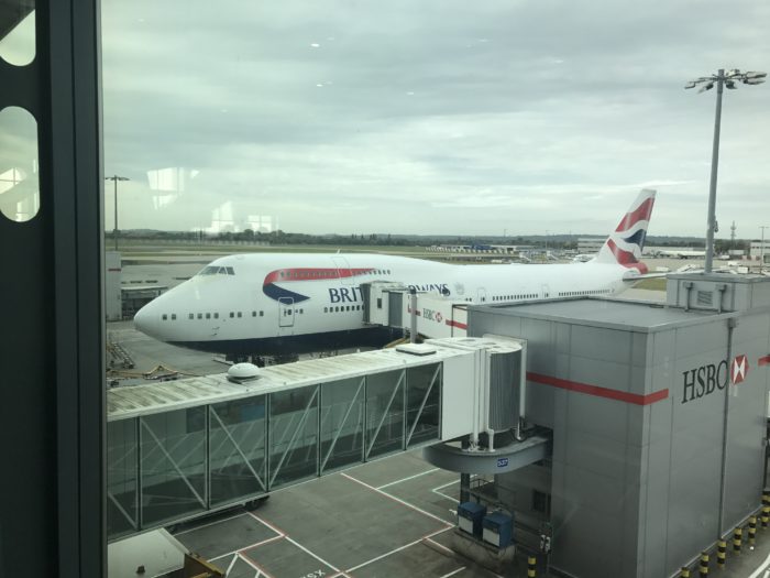 British AIrways boeing 747-400 super hi j