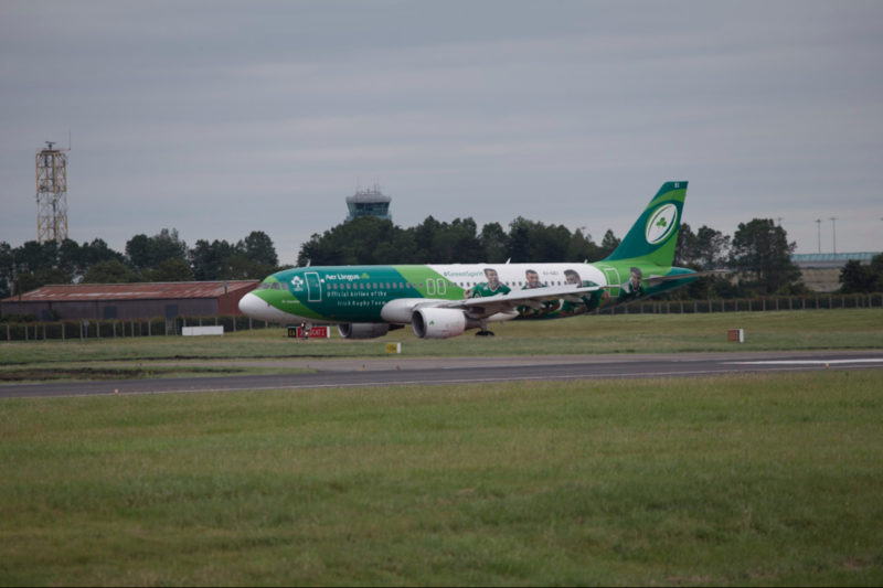 Aer Lingus A320 Green Spirit landing at Dublin Airport - Image, Economy Class and Beyond