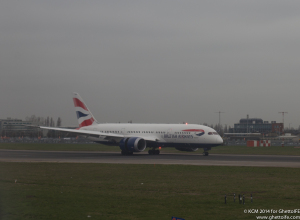 British Airways Boeing 787-8 landing at London Heathrow - Image, Economy Class and Beyond