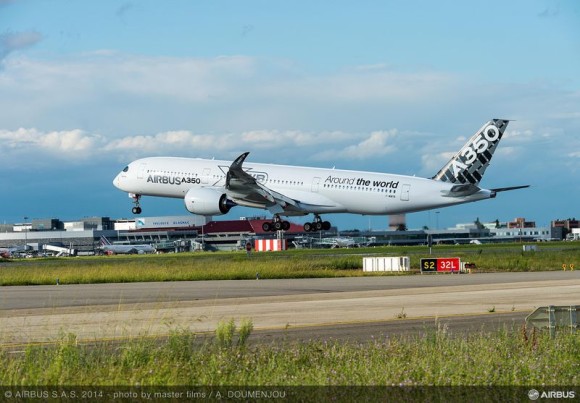 Airbus A350 MSN 5 Landing - Image, Airbus