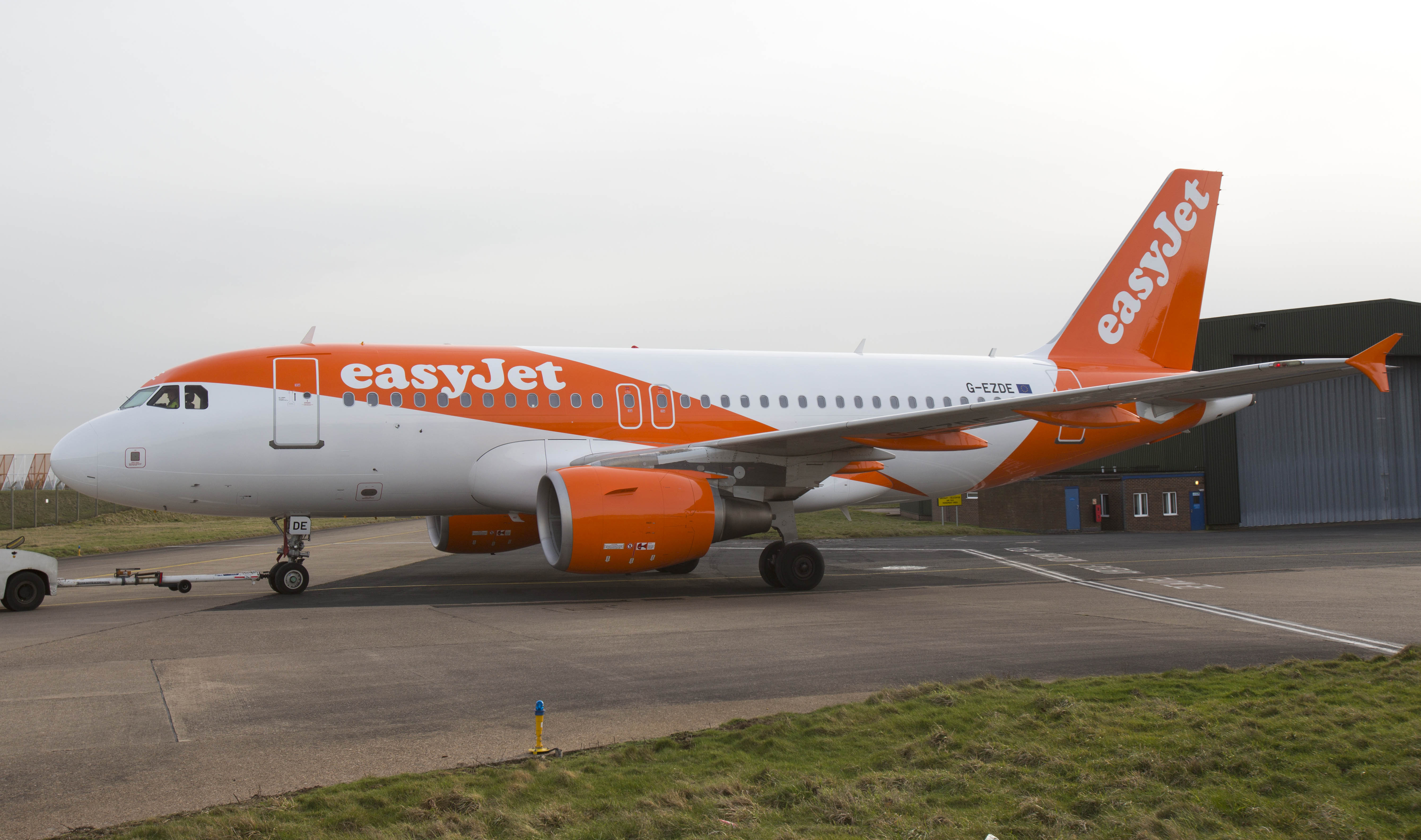 easyjet 5805