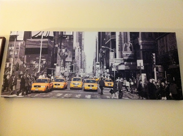 New York Taxi's Canvas - Image, (c) KCM for Economy Class and Beyond