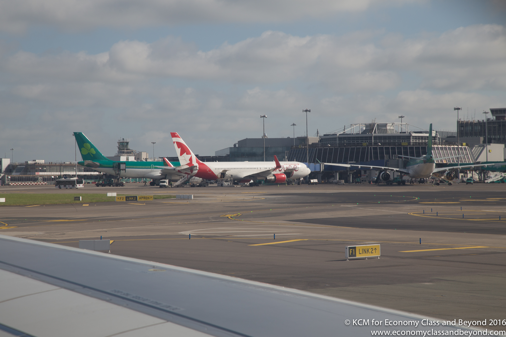 FlightFight! Aer Lingus EI263 Birmingham to Dublin Economy Class & Beyond