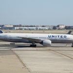 United Airlines Boeing 777-200ER taxing at Chicago O'Hare - Image, Economy Class and Beyond