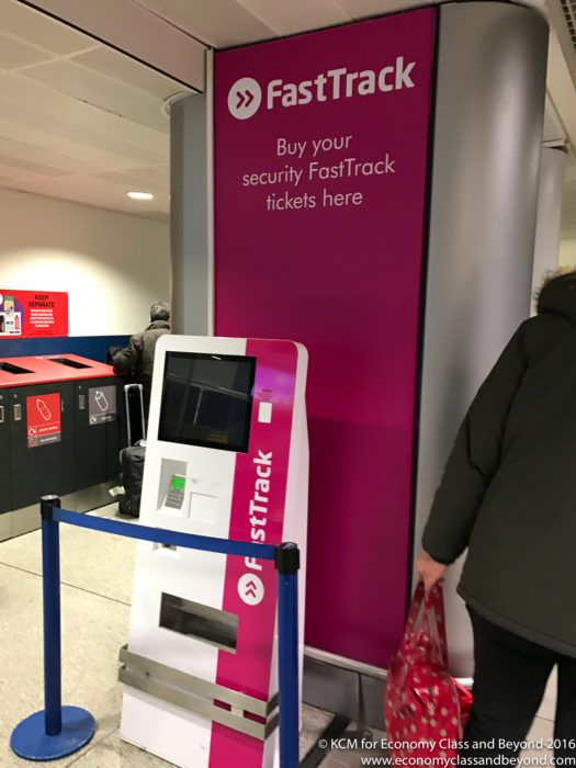Manchester Airport fasttrack £4 