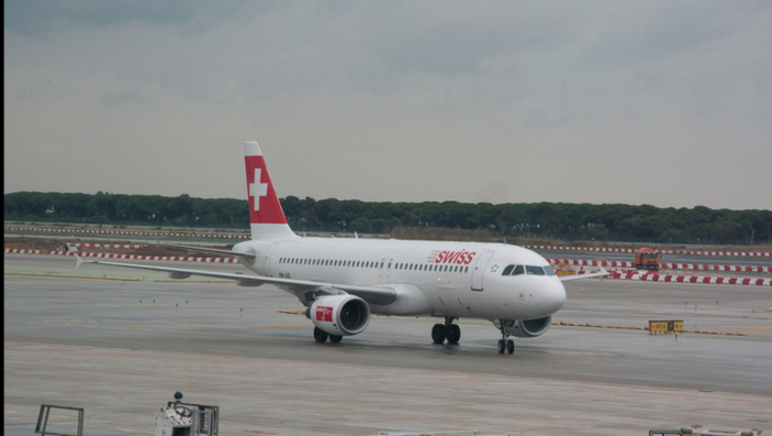 Swiss Airbus A320 at Barcelona El Prat - Image, Economy Class and Beyond