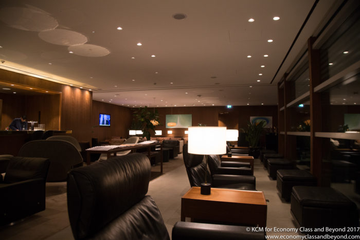 Cathay Pacific Lounge - Heathrow Airport