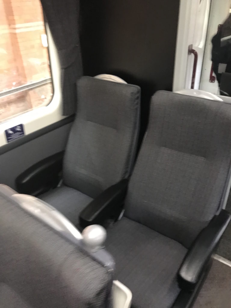 Medium Haul Rail Travel done right - The Chiltern Mainline Silver Train ...