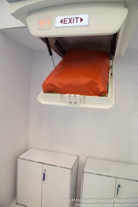 Haeco Airbus Ceiling mounted bin