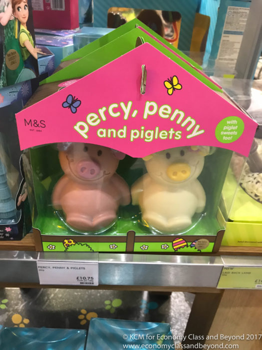a couple of piggy banks in a box