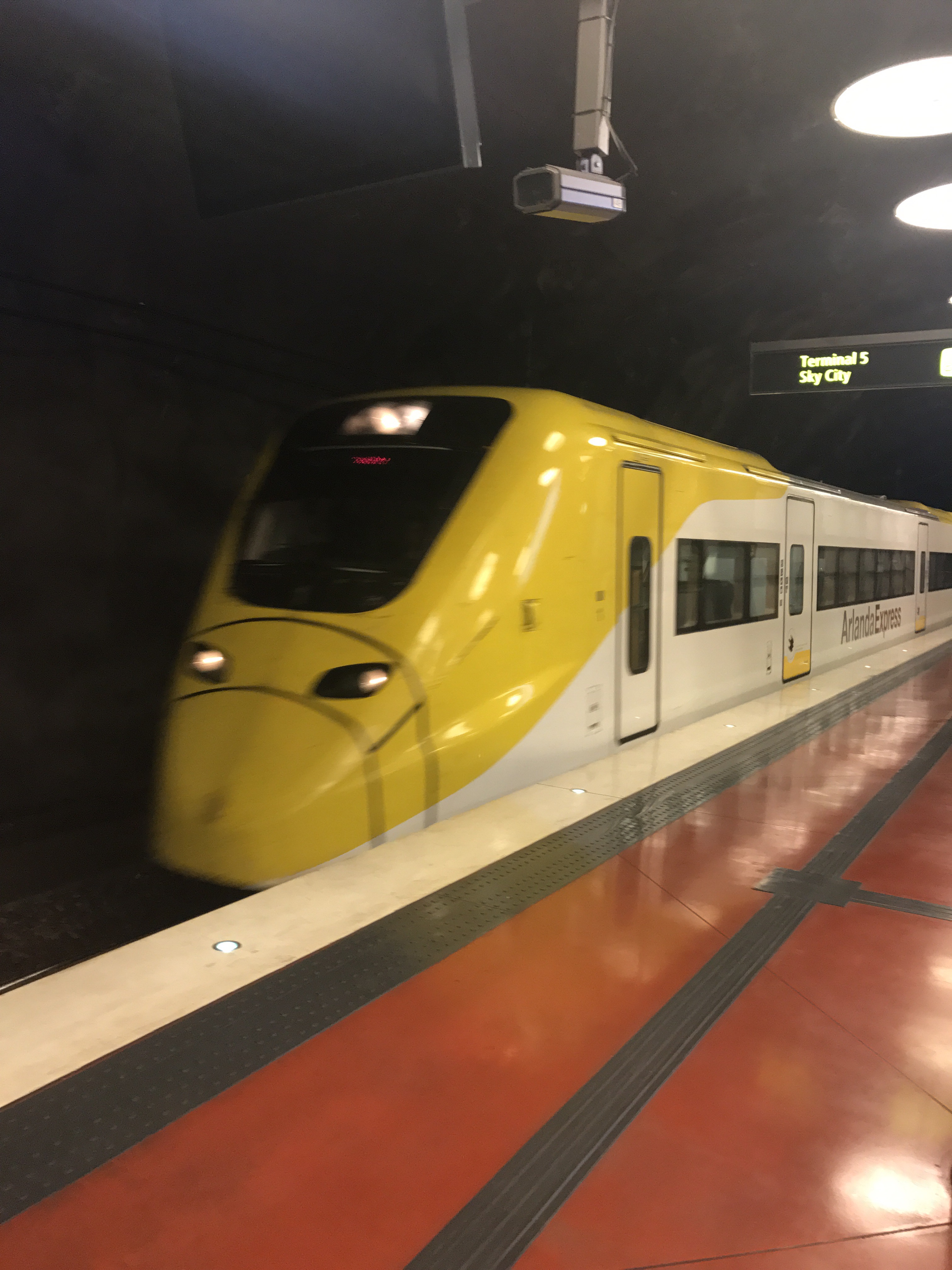 Expensive train journeys: The Arlanda Express - Economy Class & Beyond