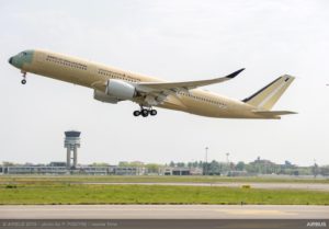 A350-900-ULR Singapore-Airlines-take-off