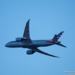American Airlines Boeing 787-8 Dreamliner climing out of Chicago O'Hare - Image, Economy Class and Beyond