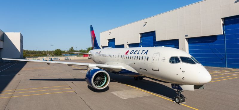 Delta Airbus A220 rolling out of Mirabel - Image, Airbus 
