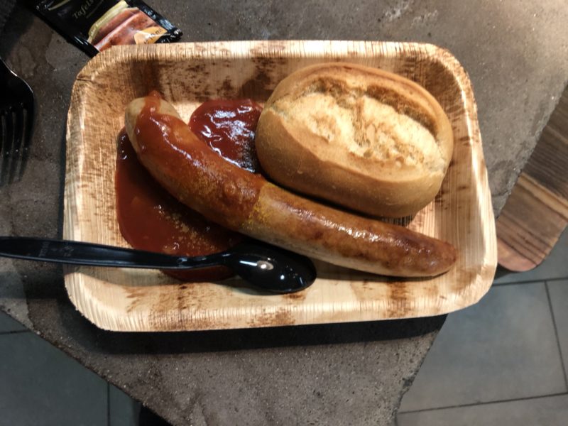 Currywurst at Frankfurt Airport - Image, Economy Class and Beyond