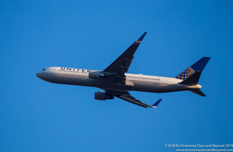 United Airlines Boeing 767-300ER with Winglets departing Chicago - Image, Economy Class and Beyond