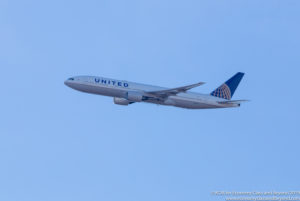 United Airlines Boeing 777-200 taking off from Chicago O'Hare - Image, Economy Class and Beyond