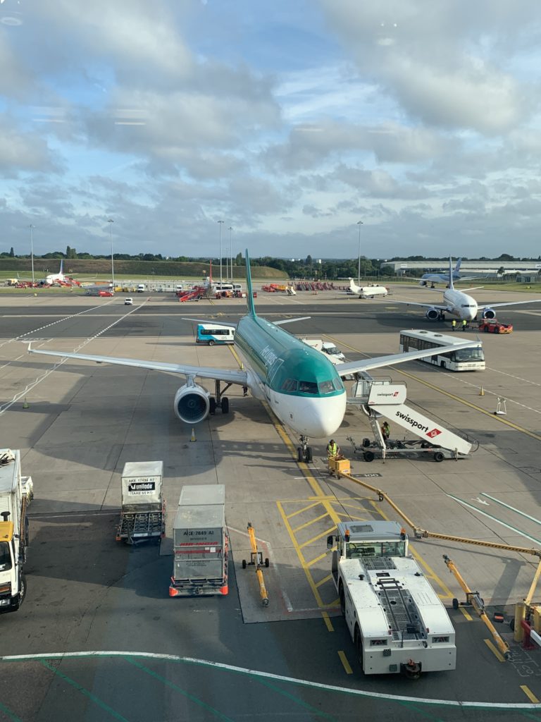 SNAPSHOT Aer Lingus 263 Birmingham to Dublin Economy Class & Beyond