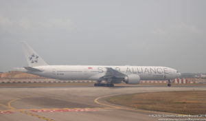 Singapore Airlines Boeing 777-300ER in Star Alliance Livery departing Changi - Image, Economy Class and Beyond