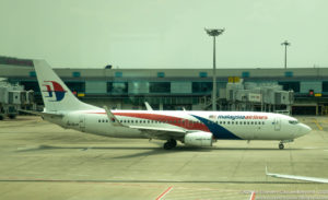 Malaysia Airlines Boeing 737-800 preparing to depart Singpaore Changi Airport - Image, Economy Class and Beyond