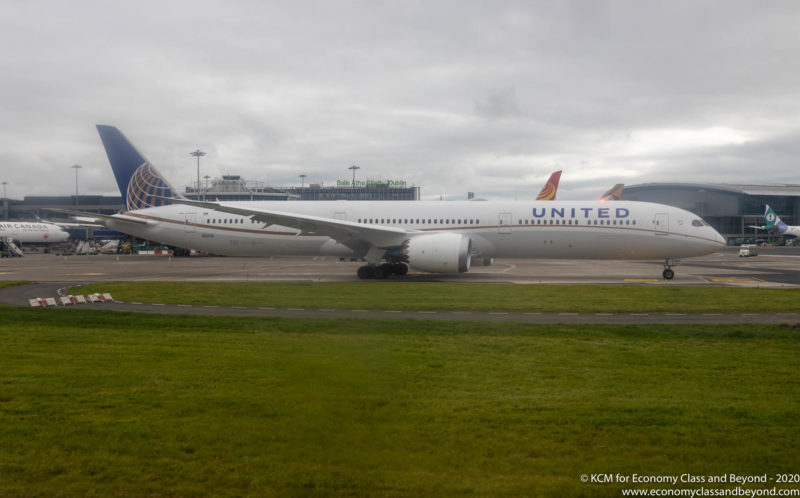 United Airlines Boeing 787-10 preparing to depart Dublin Airport - Image, Economy Class and Beyond