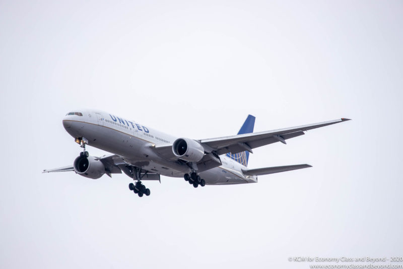United Airlines Boeing 777-200ER arriving at Chicago O'Hare International - Image, Economy Class and Beyond