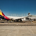 Asiana Airlines Boeing 777-200ER at Chicago O'Hare International Airport - Image, Economy Class and Beyond