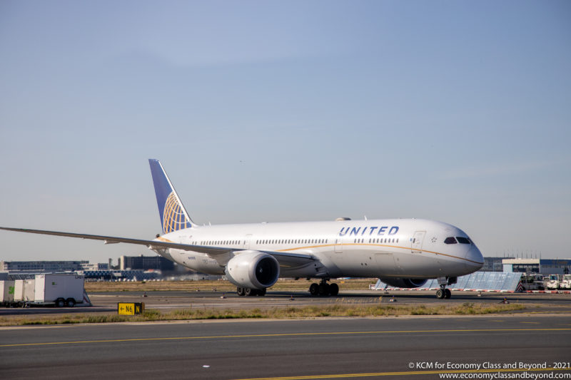 United Airlines Boeing 787-9 at Frankfurt Airport - Image, Economy Class and Beyond