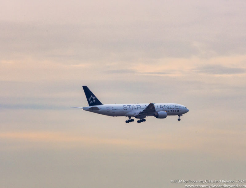 United Airlines Boeing 777-200ER in Star Alliance Livery - Image, Economy Class and Beyond