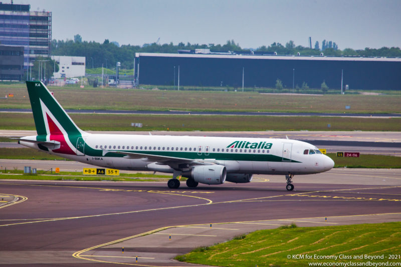 Alitalia Airbus A320 atAmsterdam Schiphol Airport - Image, Economy Class and Beyond