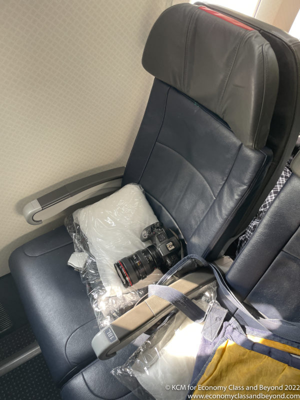 TRIP REPORT: American Airlines AA87 London Heathrow to Chicago O&#039;Hare (Main Cabin Extra) &#8211; Sweet Home, Chicago &#8211; Economy Class &amp; Beyond &#8211; Kevin Marshall IMG 8413 600x800