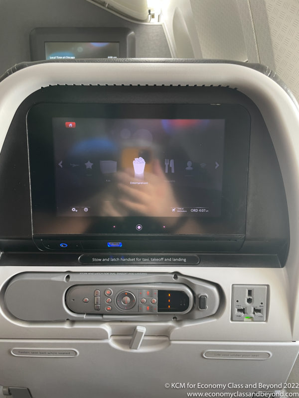 TRIP REPORT: American Airlines AA87 London Heathrow to Chicago O&#039;Hare (Main Cabin Extra) &#8211; Sweet Home, Chicago &#8211; Economy Class &amp; Beyond &#8211; Kevin Marshall IMG 8426 600x800