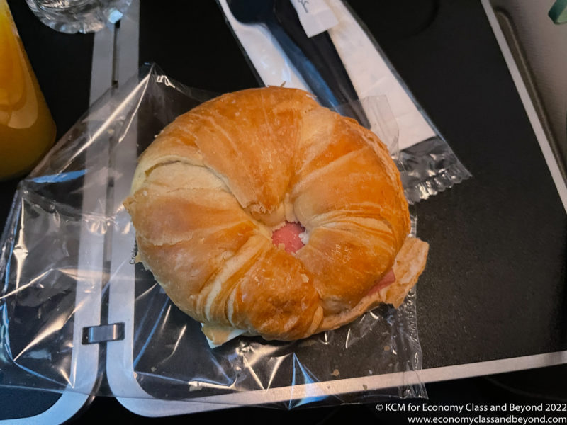 TRIP REPORT: British Airways BA296 Chicago O&#039;Hare to London Heathrow (World Traveller Plus) &#8211; Sweet Home Chicago &#8211; Economy Class &amp; Beyond &#8211; Kevin Marshall IMG 0966 800x600