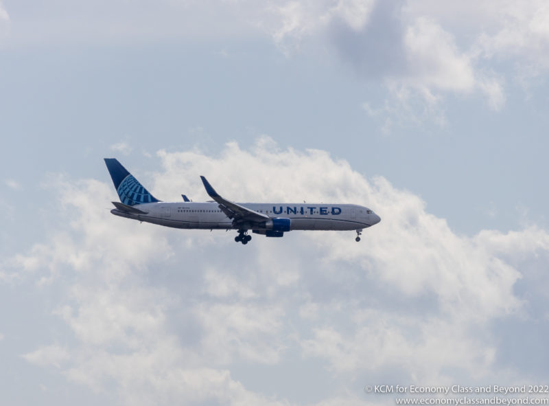 United Airlines Boeing 767-300ER arriving at Chicago O'Hare - Image, Economy Class and Beyond