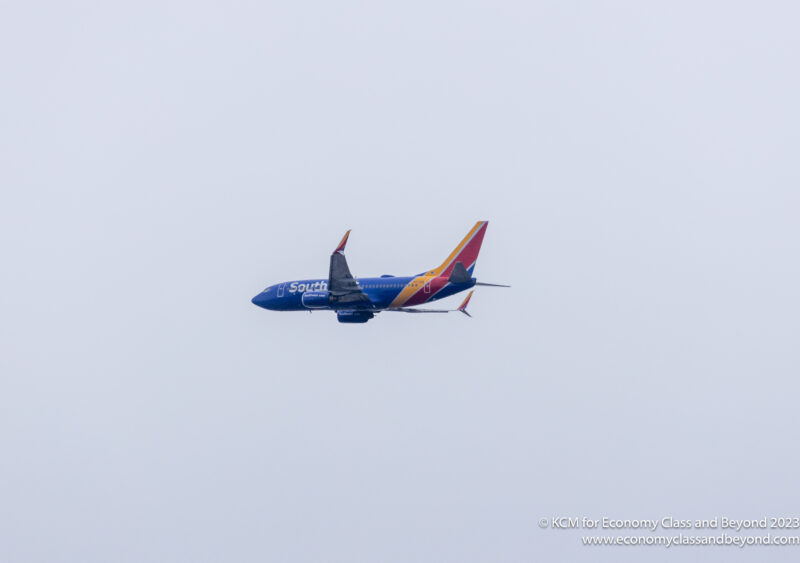 Southwest Airlines Boeing 737-700 climbing out of Chicago O'Hare - Image, Economy Class and Beyond