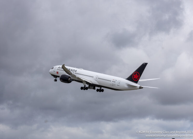 Air Canada Boeing 787-9 taking off from Dublin Airport