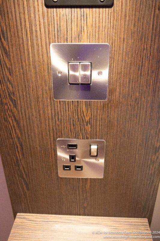 a close up of a switch