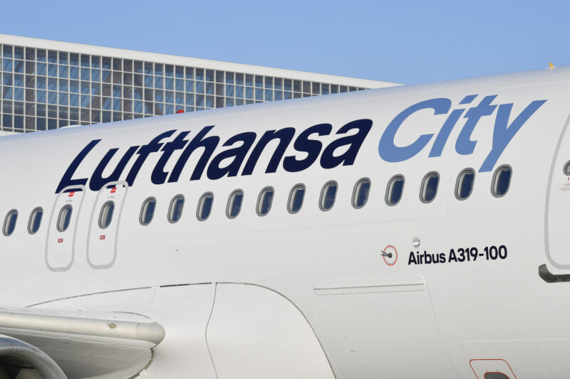 Lufthansa City Airbus A319 - Image, Lufthansa Group
