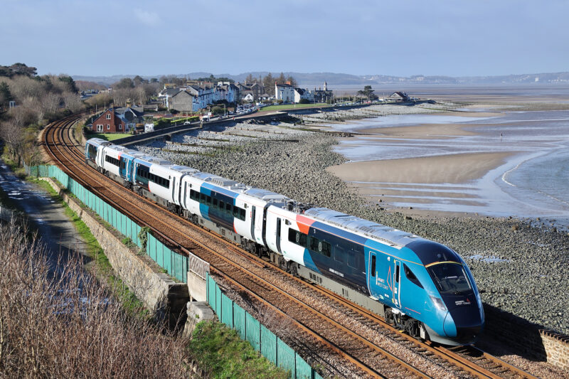 Introducing the Avanti West Coast Evero - The Class 805 enters service ...