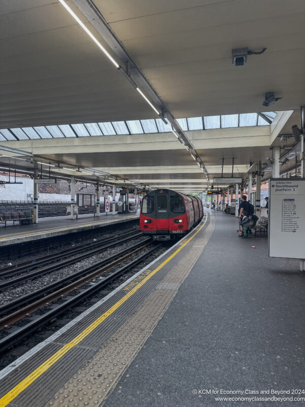 a train at a train station