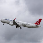 Airplane Art - Turkish Airlines Airbus A321 departing Dublin Airport