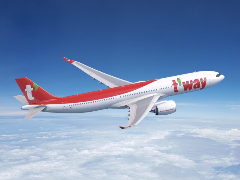 t'way Airbus A330neo - Rendering, Avolon. 