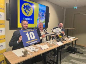 Adam Kehoe, Airport Economics Manager Eddie Wilson, Ryanair-CEO Diarmuid Rogers Director of Flight Operations and Base Management Image, Ryanair