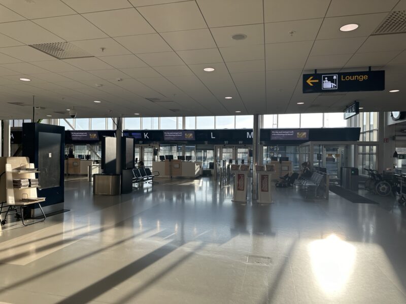 an empty airport terminal