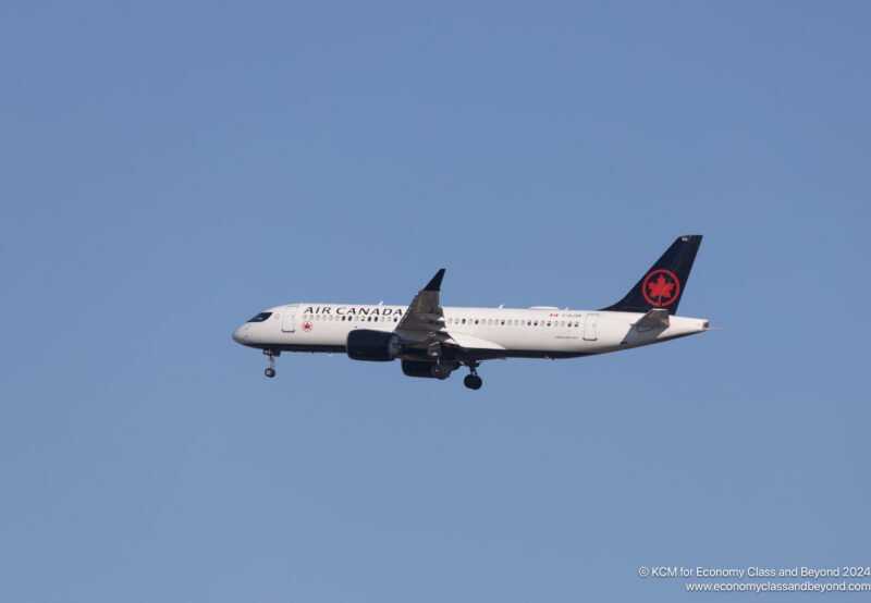 Air Canada Airbus A220-300 on final approach to Chicago O'Hare