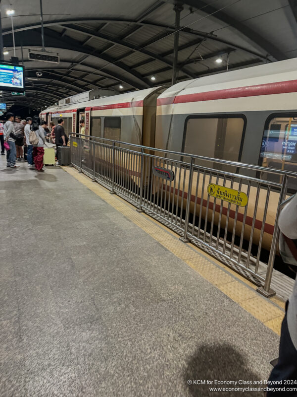 a train at a train station