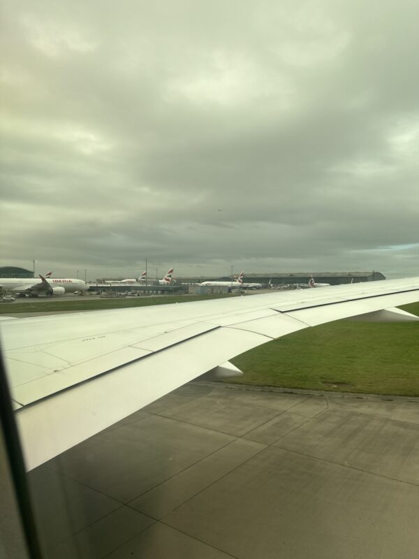 an airplane wing on a runway