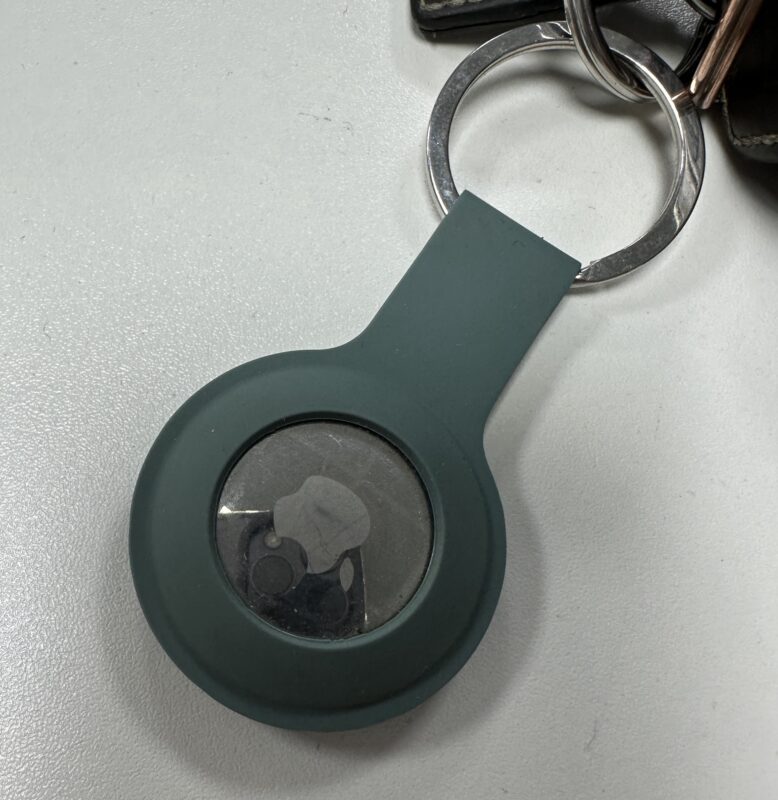 Apple AirTag in a keyring holder - Image, Economy Class and Beyond